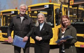 Самгородоцька громада отримала новий шкільний автобус