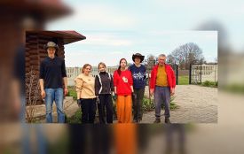 У Зозулинцях активно озеленюють кладовище. Вже висадили понад 50 рослин