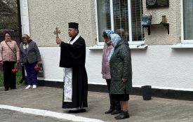 Відкрили меморіальну дошку на честь загиблого Героя Олександра Данилюка