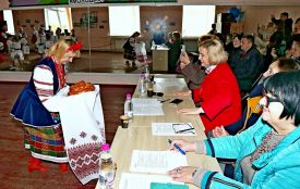 На «відмінно!» Творчі колективи з Глуховецької громади успішно підтвердили почесні звання