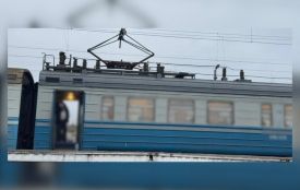 На даху електрички «Жмеринка-Козятин» 14-річного хлопця уразило струмом