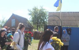 П’ятого травня Василь зустрів свою Олесю, через 14 років у цей день він прийняв останній бій