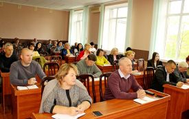 Новий староста, ремонти у лікарні та садочках, пришкільні табори. Головне з наради у Козятині