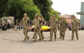 Три роки тривала його дорога до дому. Громада прощалася з Героєм Сергієм Васильчуком
