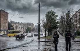 Дощ, холод і штормовий вітер: що чекає Вінниччину цими вихідними