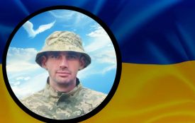 Махнівська громада з болем і шаною згадує Героя Євгенія Антонюка