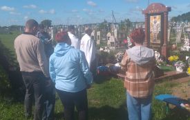 Василь приїхав, щоб зустрітися з рідними та пішов на війну захищати рідну землю