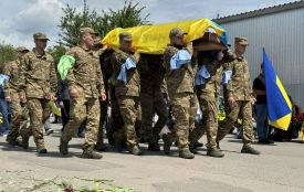 Самгородок потонув у сльозах... Прощались з молодим Героєм Василем Матвійчуком