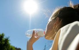 Температура перетнула позначку +30°C.  Як зменшити вплив спеки? Важливі поради