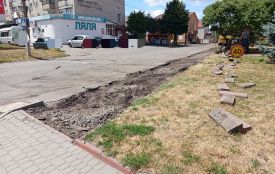 Ремонт доріг у центрі міста, мабуть, почнуть із тротуарів
