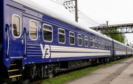 «Укрзалізниця» пояснила, чому бракує місць у потягах