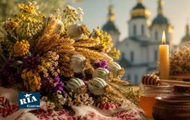 Медовий Спас 2026. Коли святкують Маковія та що обов'язково несуть до храму