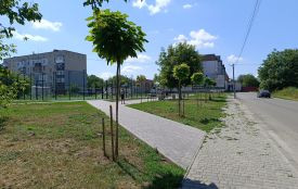 Діти кажуть, тут хороше покриття, краще, ніж на стадіоні