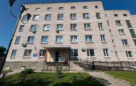 Знайшли плісняву у палатах, прострочені ліки: представники омбудсмана перевірили Козятинську ЦРЛ