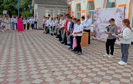 Першачкам в гімназії №9 подарували чарівний ключик