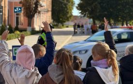 Школярі Козятина вчилися безпечної поведінки на дорозі разом із патрульними