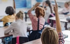 Школи мають заздалегідь повідомляти батькам, як навчатимуть дітей під час тривог