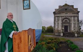 Був і музеєм, і палацом для урочистих подій та  дискотек: історія костелу Святої Анни
