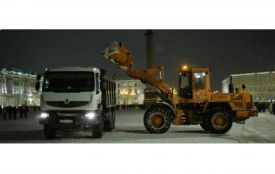 Фронтальний навантажувач: основні можливості та змінне обладнання (Новини компаній)